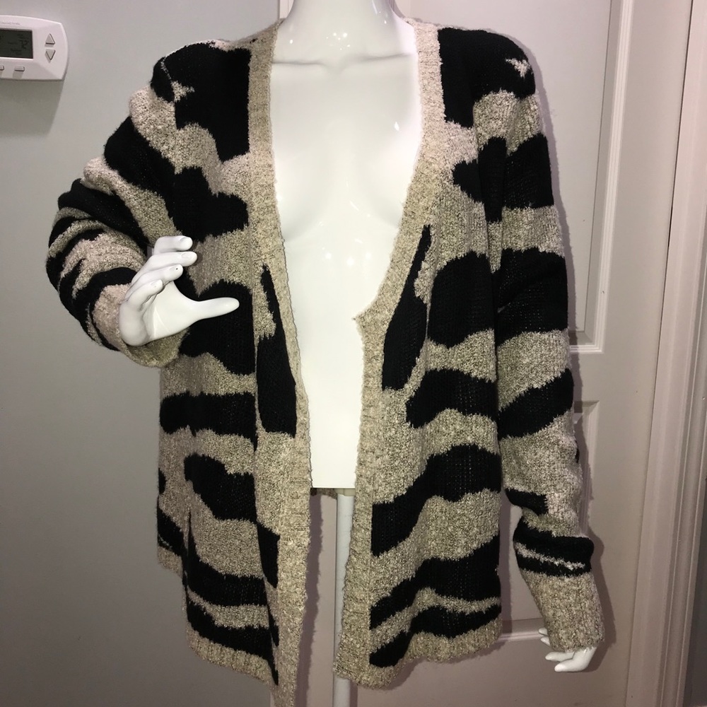 Hint cardigan sweaters chunky knit sz L